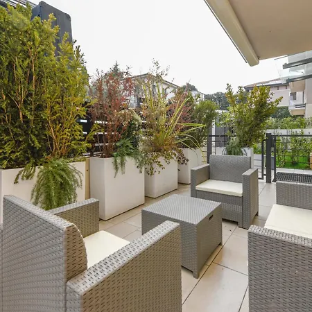 Apartamento Garda Pearl - Pool Garage & Desenzano del Garda
