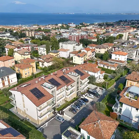 Garda Pearl - Pool Garage & Apartamento Desenzano del Garda