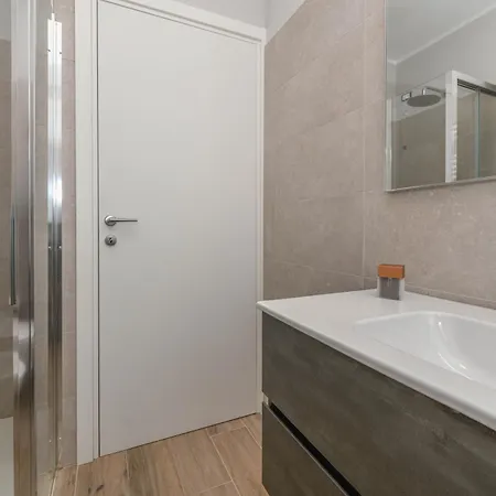 Apartamento Garda Pearl - Pool Garage & *